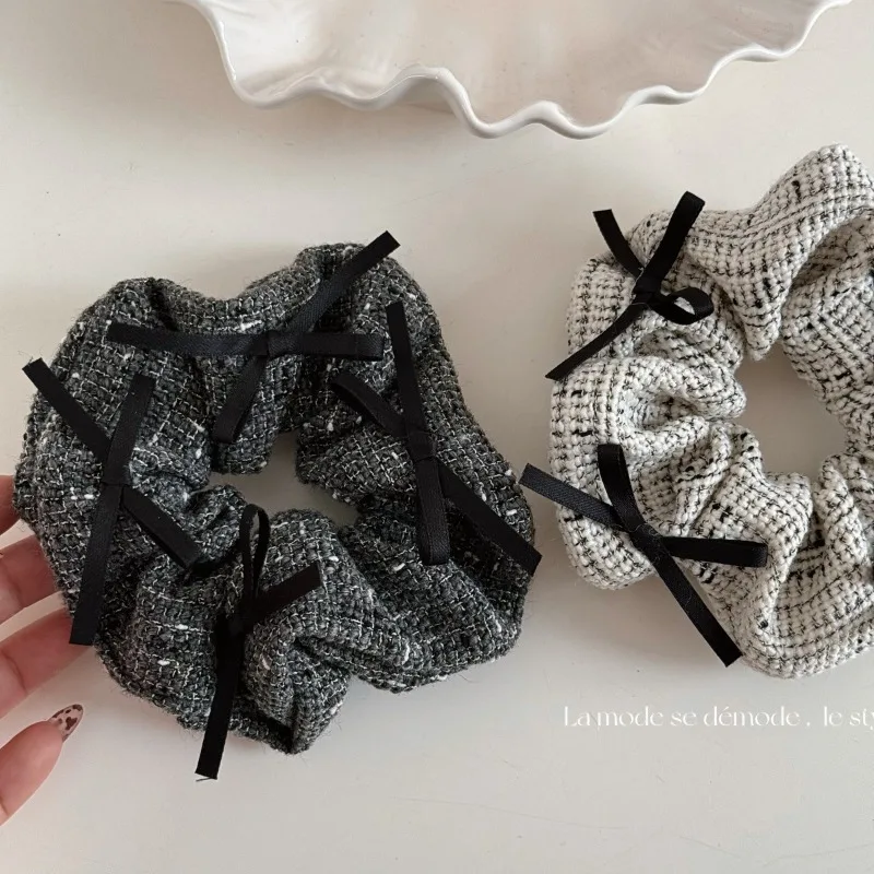 Small black knot fabric large intestine ring texture hairband gentle folds high-end sense low ponytail hairrope hairaccessories.