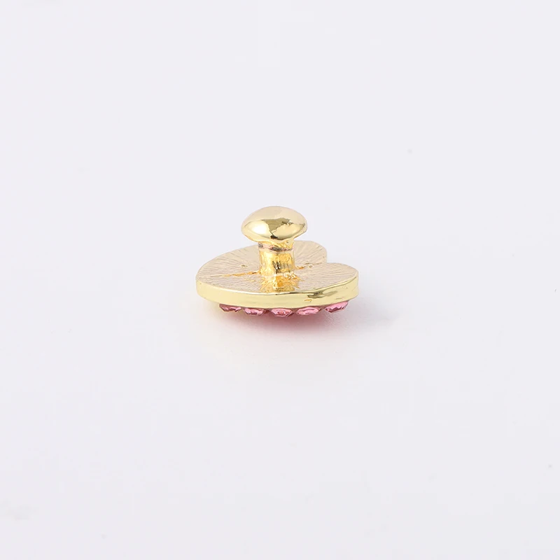 Ciondoli decorativi per Smart Watch Band Heart Metal Stud chiodi decorativi per iwatch bracciale in Silicone Charms pendenti di personalità
