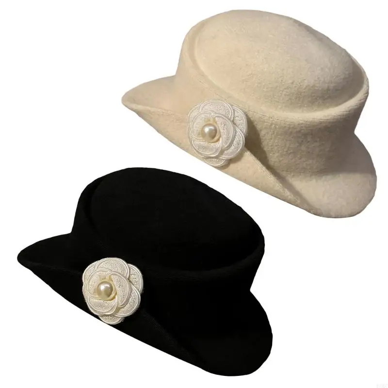 

F3KC Face Slimming Fisherman Hat Short Brims Camellia Accent Fashion Winter Accessory Cotton Hat for Women Comfort Wear