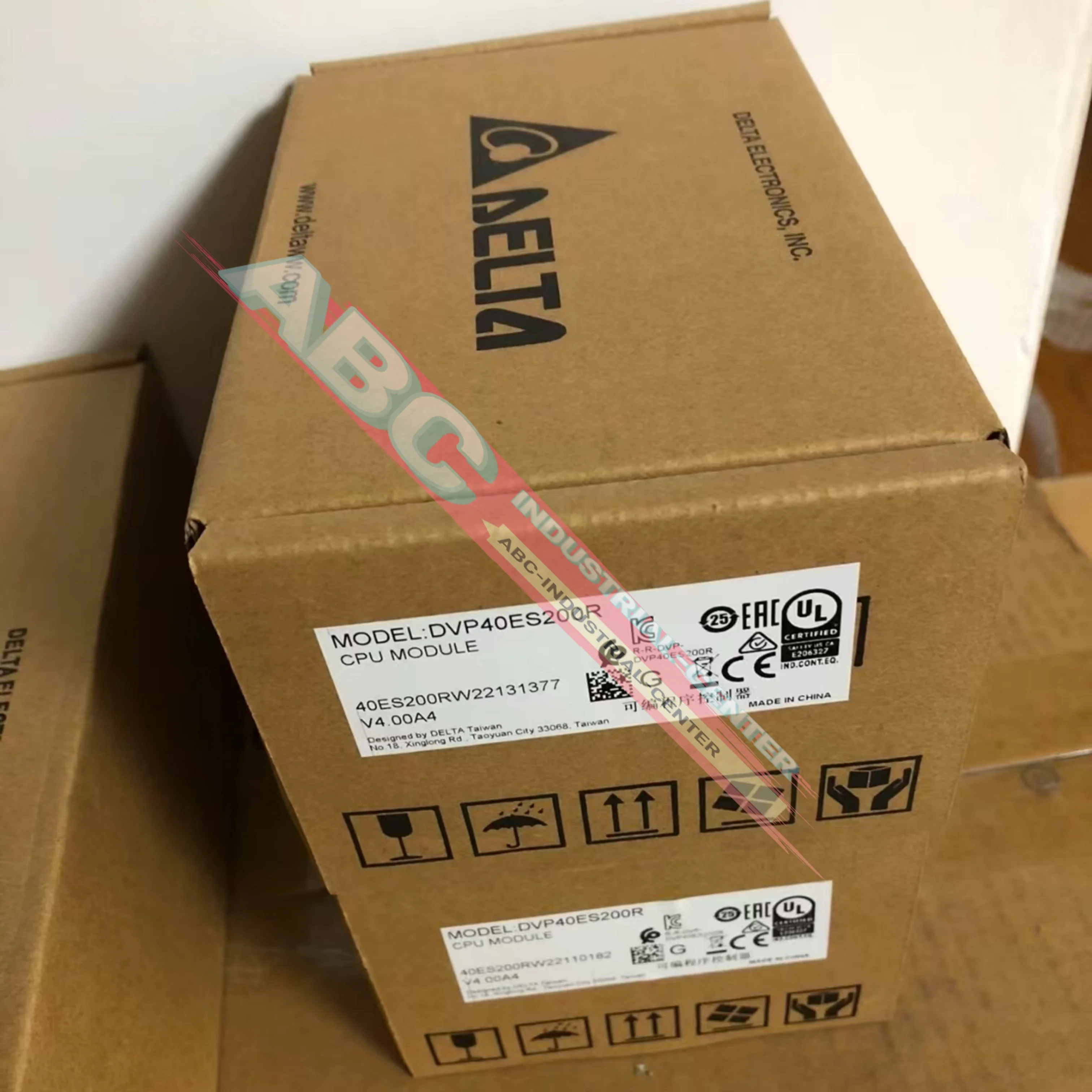 Modulo PLC DVP40ES200R DVP40ES200T nuovo di zecca