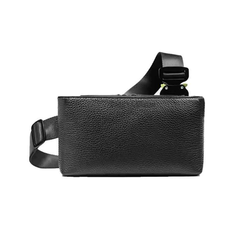 PEBBLED Leather GRAMS 28 157 Essential Sling Black Leather Men Crossbody Bag
