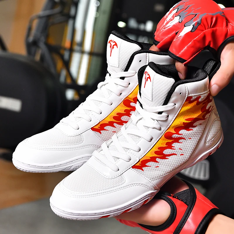 

New Hot Sale Professional Men's Women's Wrestling Boxing Shoes Breathable Equipment Fighting Boxing Boots Sneakers