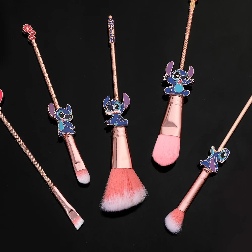 5pcs/Set Disney Lilo & Stitch Bright Foundation Concealer Vogue Eye Shadow Eye Brow Lip Makeup Brushes Makeup Brushes Set Gift