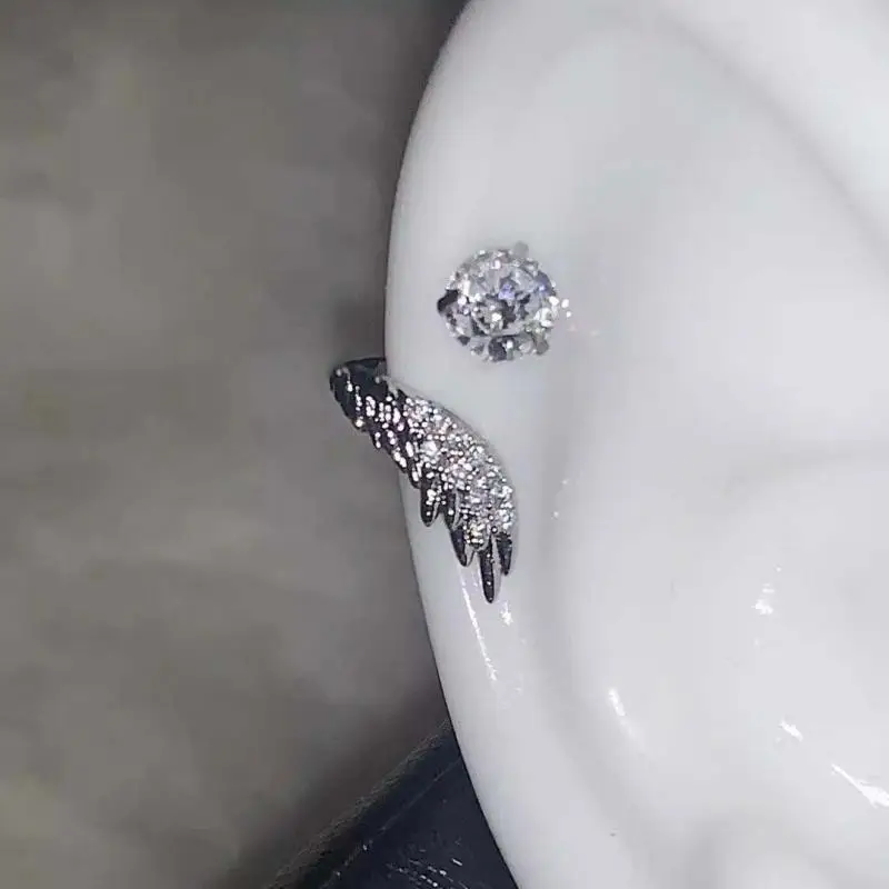 1pcs Silver Color Wing 316L Stainless Steel Ear Bone Nail for Women New Fashion Full of Rhinestone Earrings Accessories for Ear