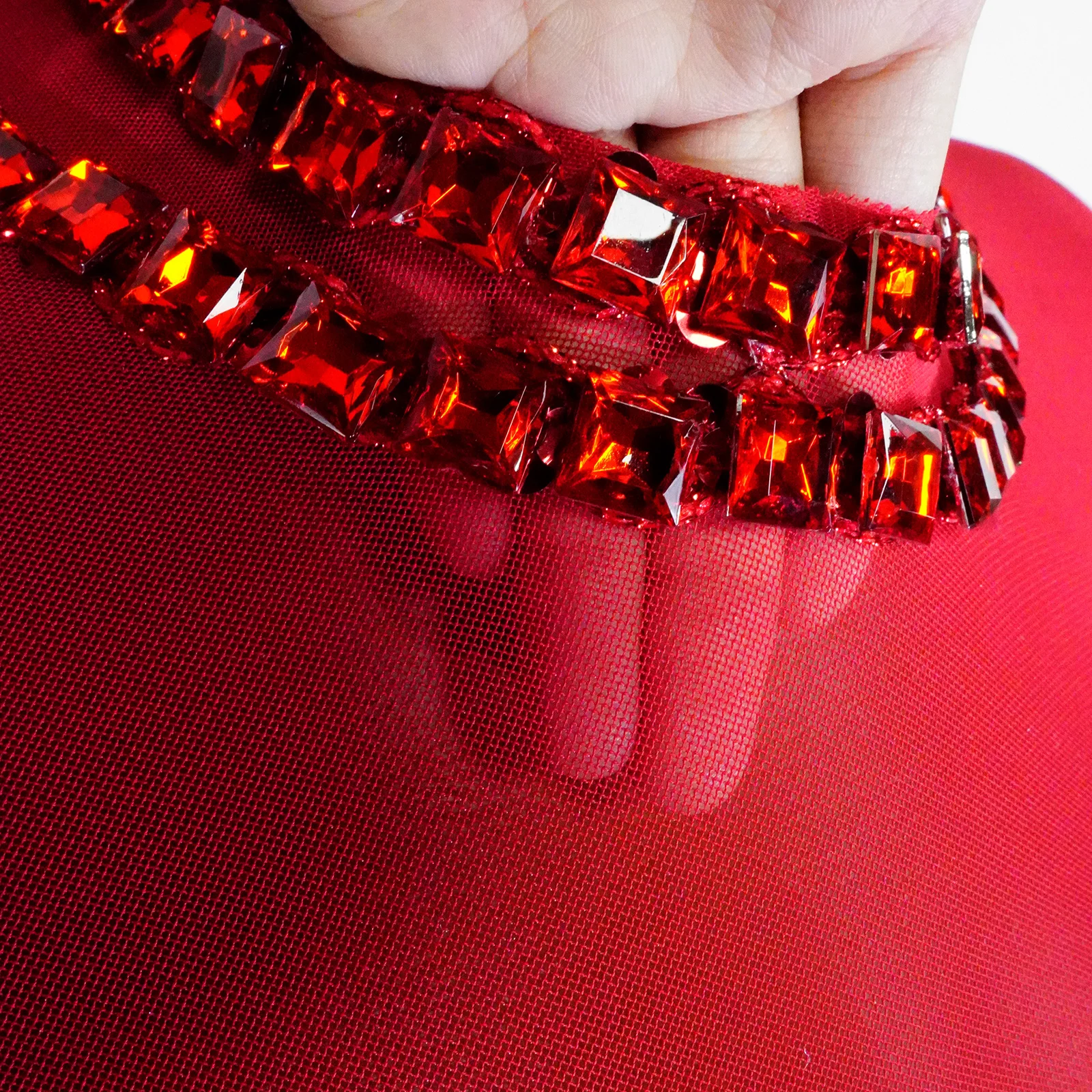 ชุดเดรสตาข่ายสีแดงแขนยาวประดับคริสตัลวิบวับ สำหรับงานวันเกิด งานร้องเพลง งานพรอม การแสดงบนเวที ไนต์คลับ ชุดคอสตูมสำหรับแดร็กควีน