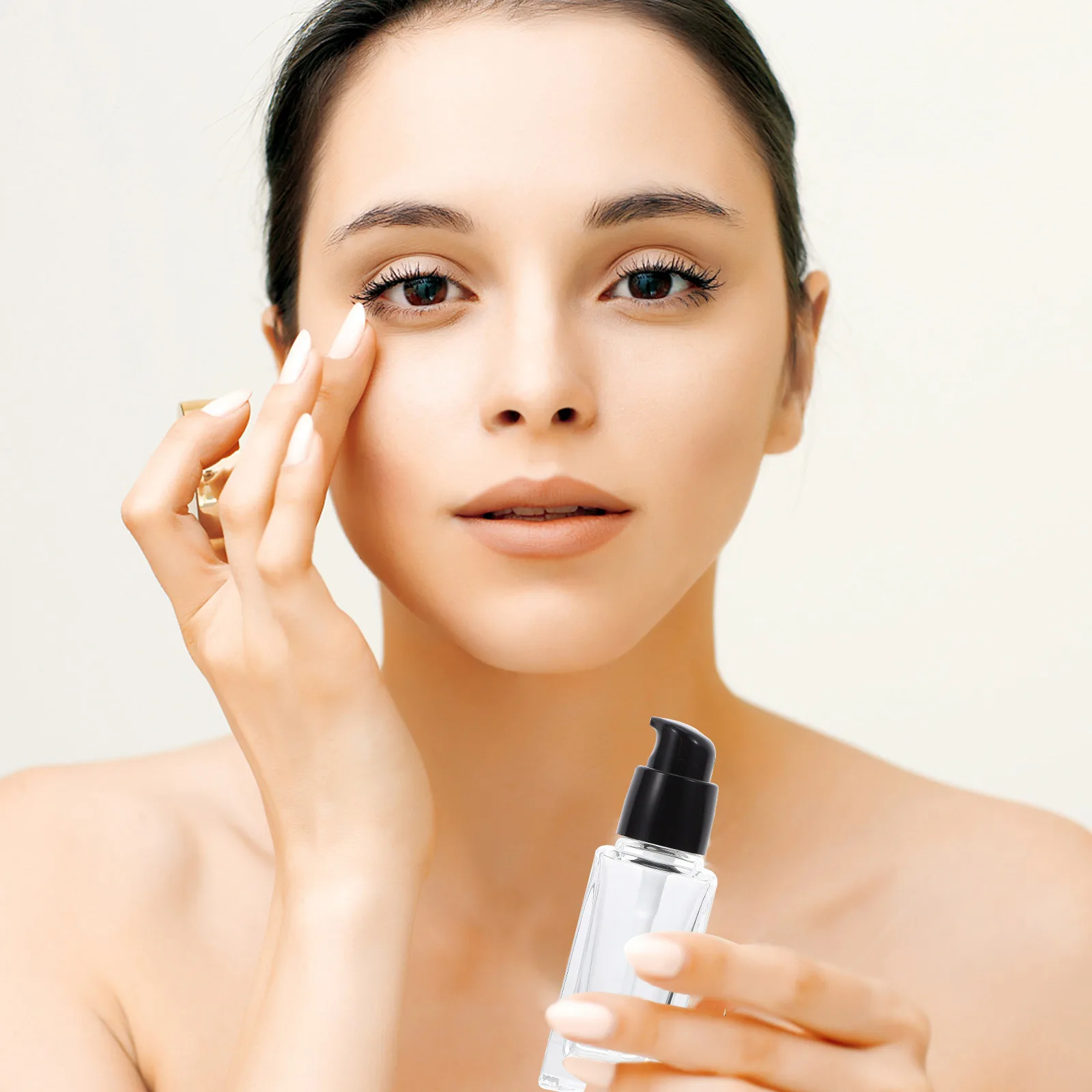 3Pcs Liquid Foundation Emulsion Bottles 30Ml Square Black Refillable Travel Subpackaging Bottles Pump Dispenser for Lotion