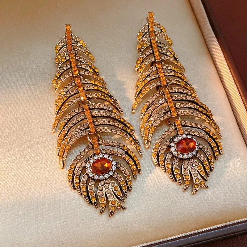 Chic Tassel Feather Dangle Earrings Peacock Women Sparkling Rhinestone Fashion Jewelry Elegant Drop Earring Party Special Looks