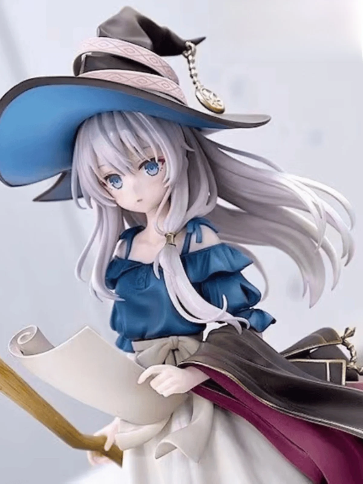 mignon-anime-sorciere-tour-bleu-debut-d'ete-etui-de-bureau-ornement-figurine-a-collectionner-cadeau-modele-statique-jouet-pour-adultes