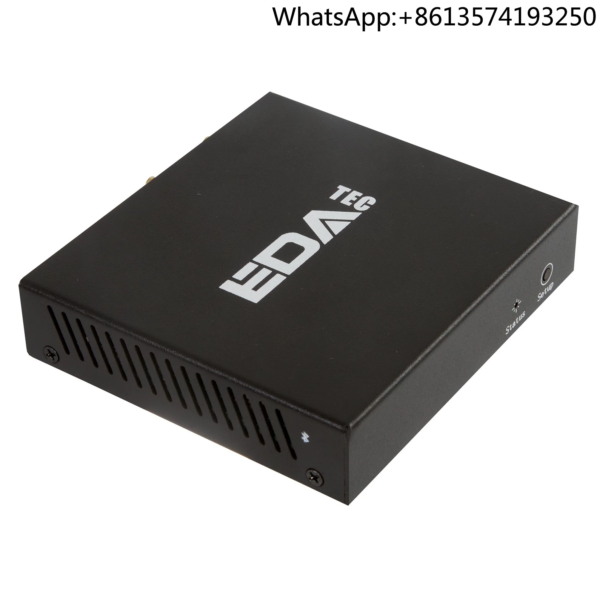 

Chipboard ED-IoTHotspot-M1 1GHz Cortex-A53 64-bit CPU 868-870 MHz/02-928 MHz 125KHz/SF7 and up to 27dBm TX Power