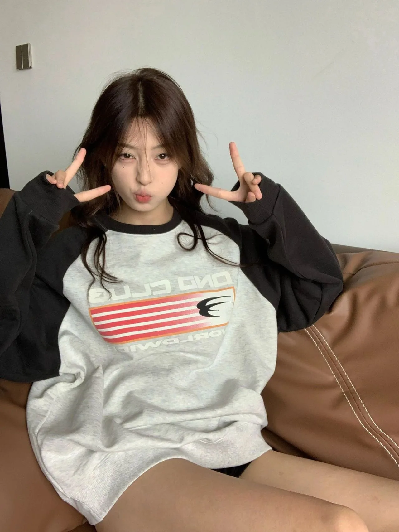 

Loose Fit round Ne Sweatirt oulder Sve Couple Lazy Sle Long Sve Commuter irt Autumn Season Faion Trend