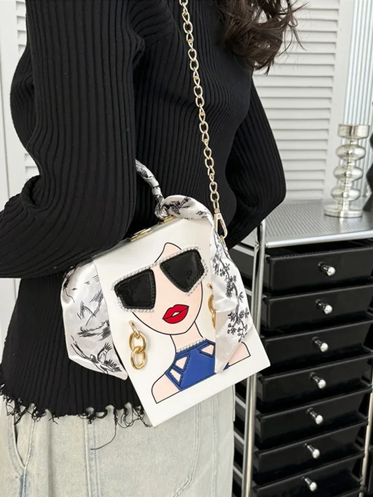 2024 New Handheld Box Dinner Bag for Women Graffiti Sunglasses Shoulder Bag Vintage Chain Crossbody Bag Cute Purses and Handbags — zdjęcie 2