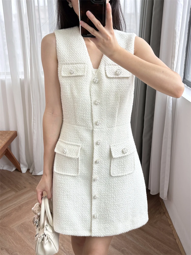 New 2024 High Quality Women Tweed Short Dress V-Neck Sleeveless A-Line Buttons Elegant High Street Chic Stunning Fashion Design