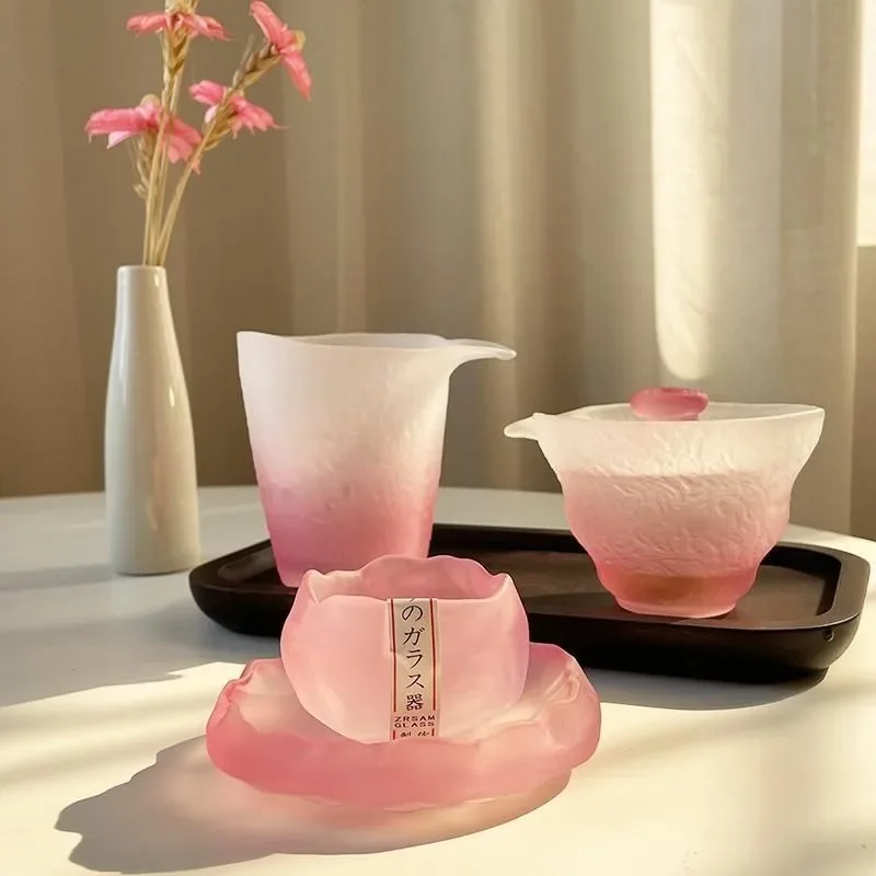 

Japanese-style pink women's frosted glass tea set, Guochao style cover bowl