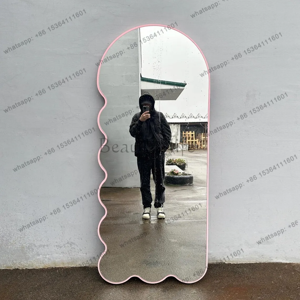 European special-shaped irregular wave floor mirror simple high-value cloakroom full-length mirror