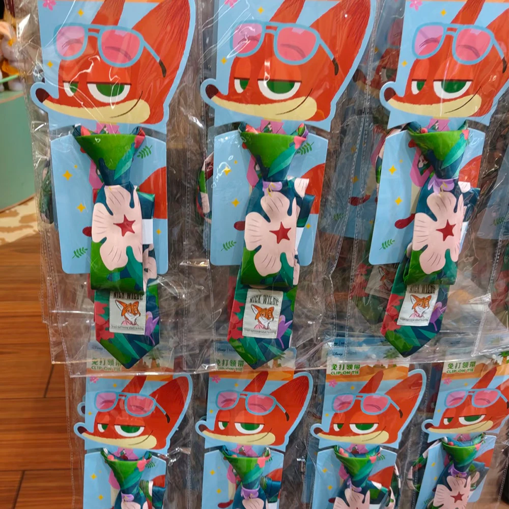 เนคไทลายการ์ตูนสุดเก๋สไตล์นิคจากซูโทเปีย ของตกแต่งลำลอง ดีไซน์น่ารักสไตล์สาวหวาน เหมาะสำหรับงานปาร์ตี้ คอสเพลย์ ของขวัญคริสต์มาส