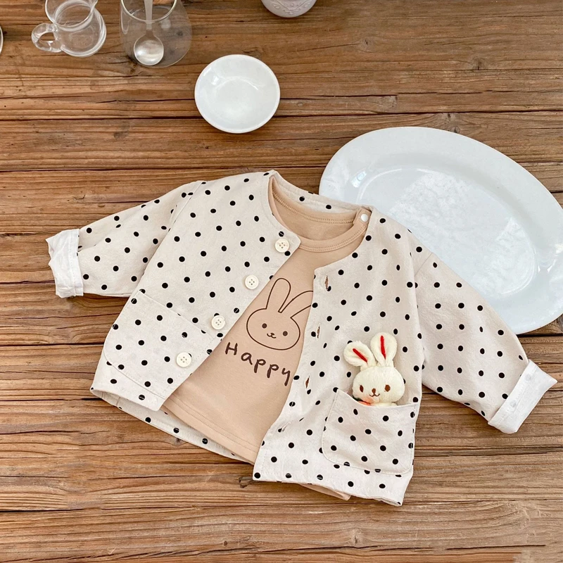 New autumn baby clothing, 0-3 year old girls, t-shirt round neck long sleeved base shirt, rabbit print top