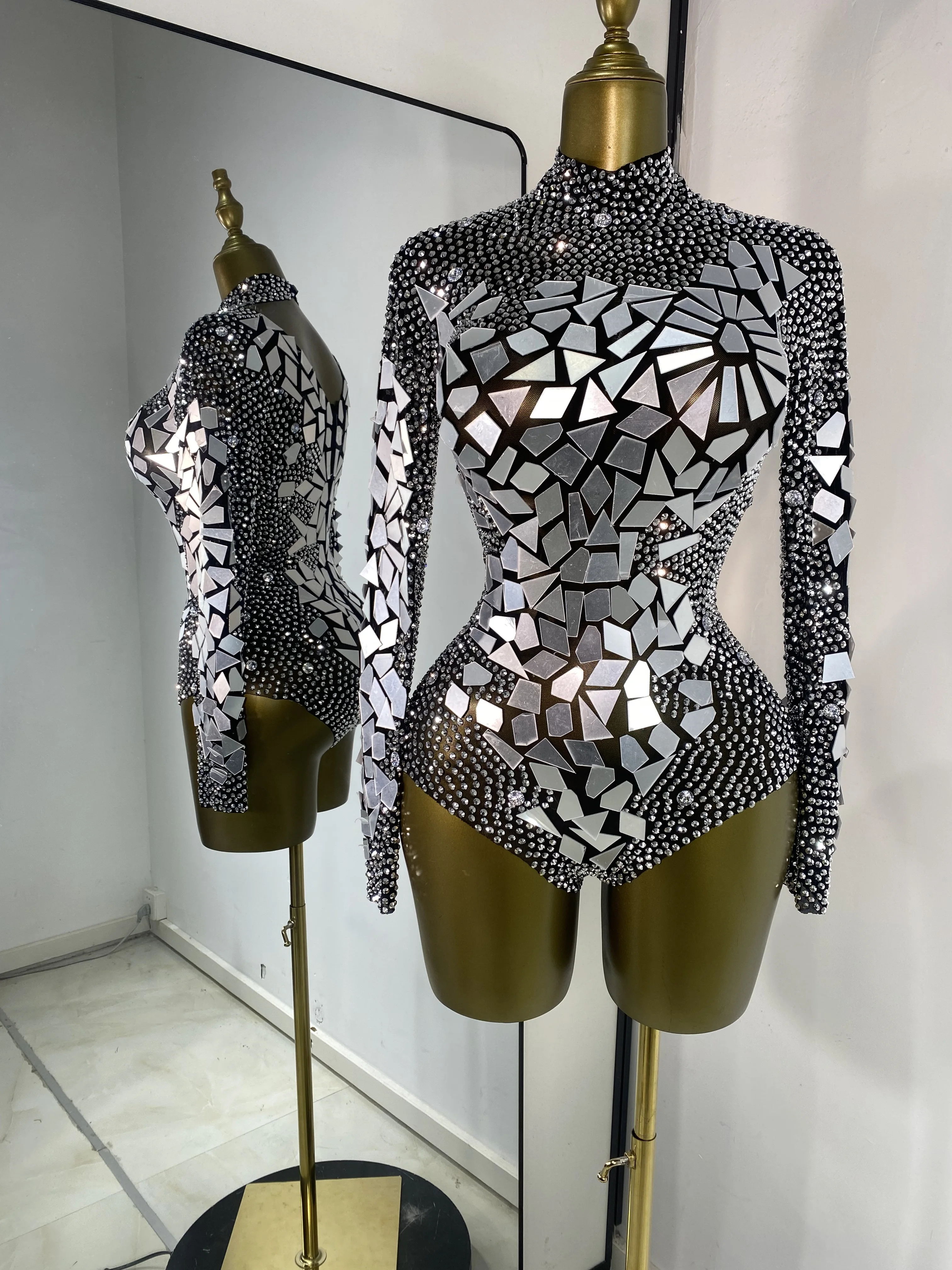 

Luxury Sparkly Beading Mirror Mesh BodysuitS Y2K Evening Club Topic Party Singer Dancer Stage Costumes Nightclub DJ Gogo Dress