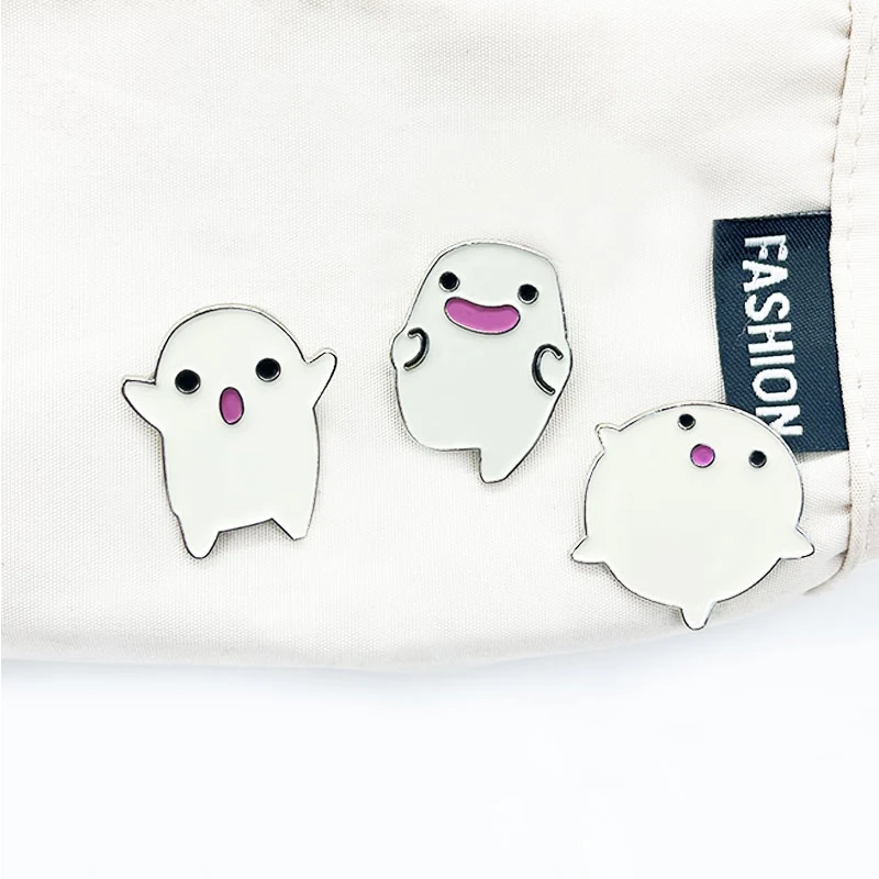 New Anime Heron spille Cute Cartoon Ghost Pins accessori per abbigliamento per feste collezione di fan amici regali di compleanno