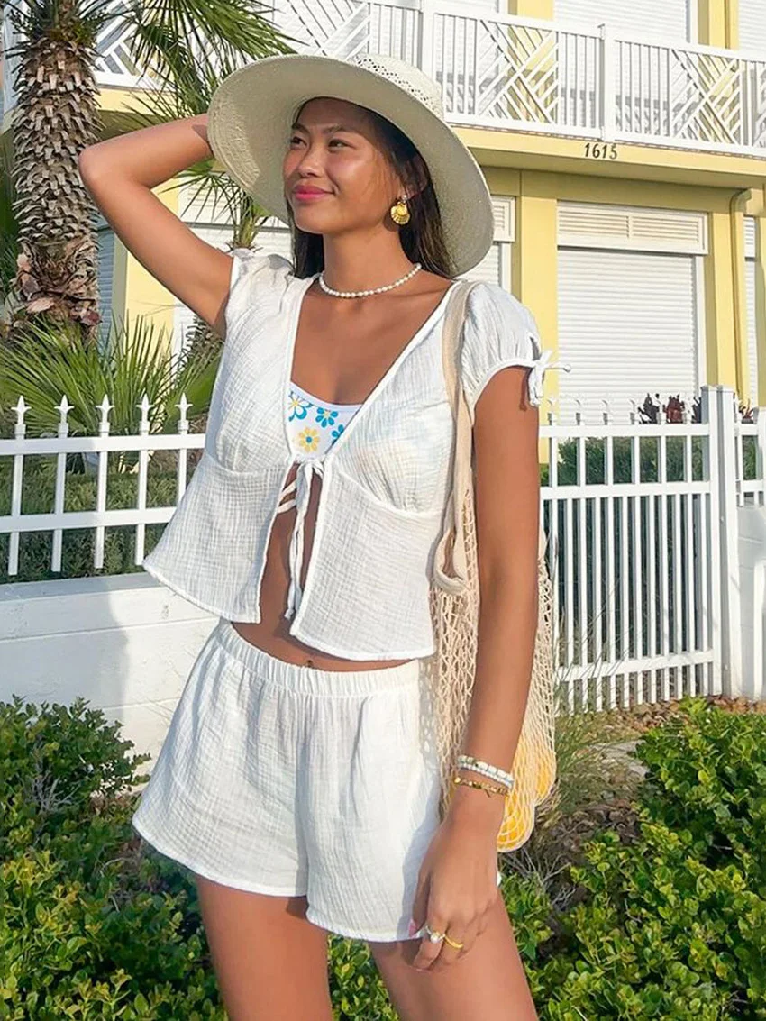 

Marthaqiqi White Cotton Women Pajamas Suit V-Neck Nightie Short Sleeve Sleepwear Lace Up Crop Top Nightgowns Shorts Home Clothes