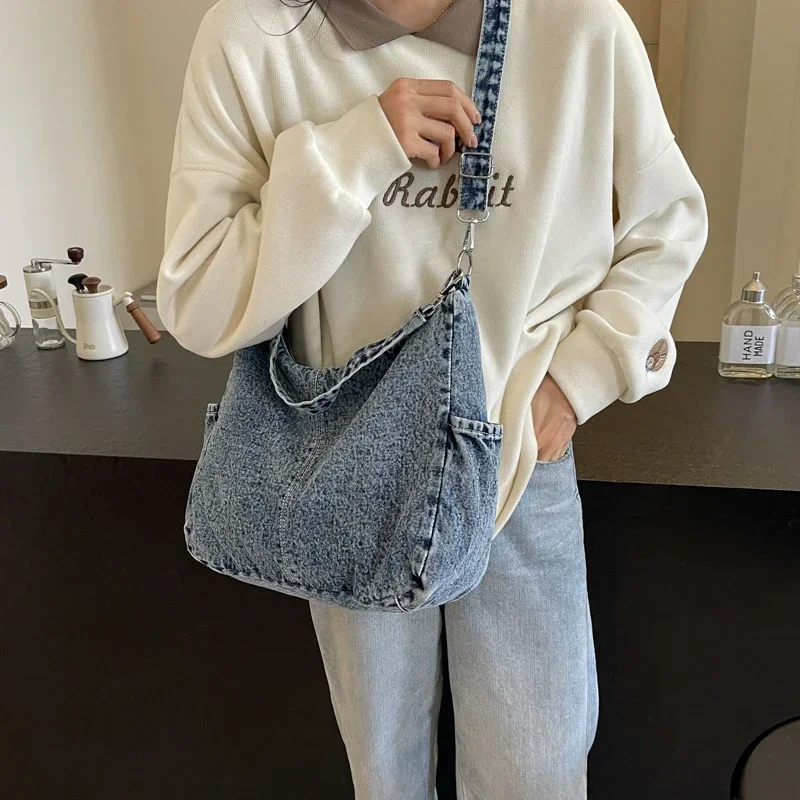 Casual DENIM ไหล่กระเป๋าแบบพกพาขนาดใหญ่ความจุ Retro กระเป๋า Crossbody สําหรับผู้หญิง 2024 ใหม่แฟชั่น Tote ลดราคา