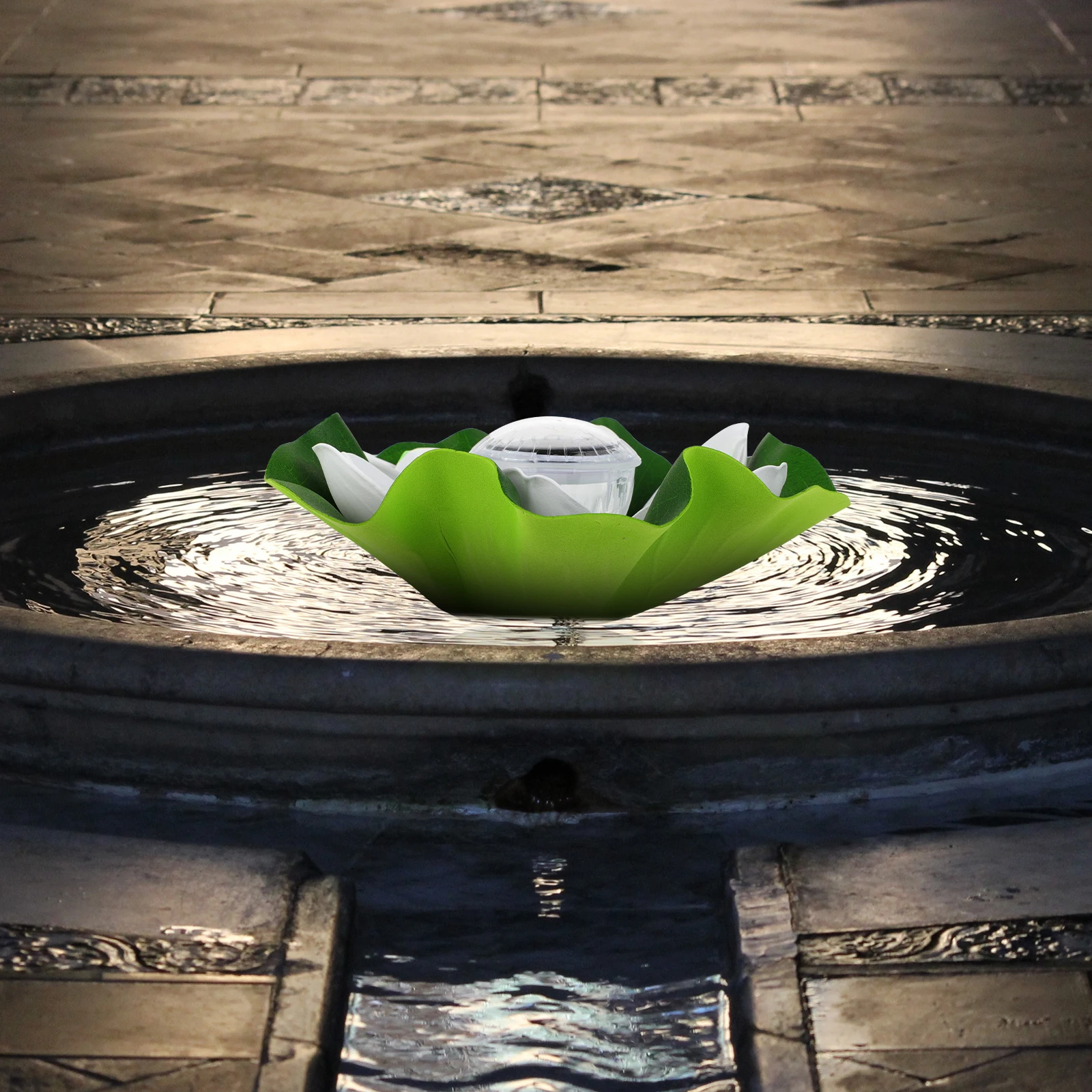 

Lotus-Shaped Waterproof Outdoor Pool Pond Floating For Garden Pond Pool Decoration Landscape