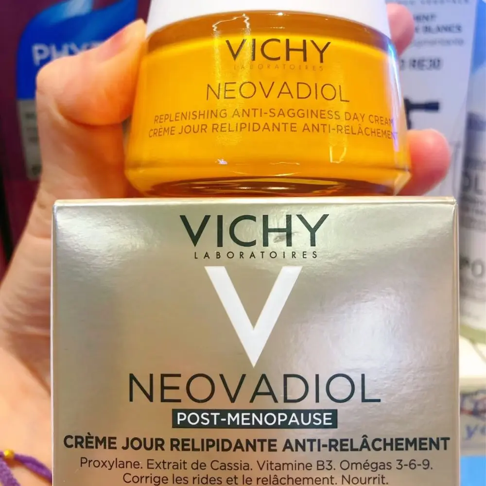 VICHY Crema facial para la menopausia, hidratante, repara las arrugas y la flacidez de la piel, mejora la opacidad, crema de noche reafirmante para la menopausia, 50ml