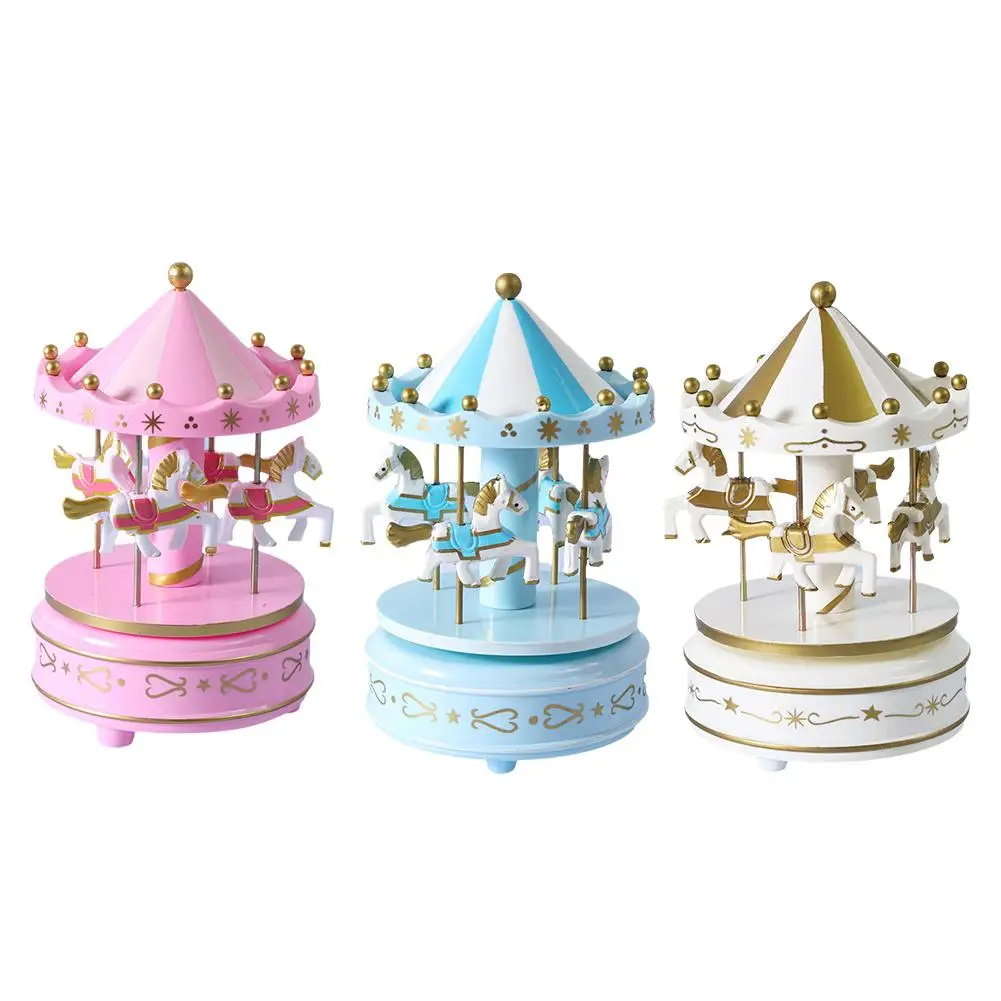 1pc Luxury Carousel Music Box 4 Horses Rotate Rotation Romantic Luxury Carousel Toys Handwork Music Box Gifts