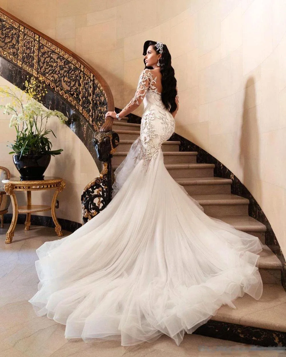 Vestidos de Novia de sirena de encaje blanco, vestidos de Novia de tul de manga larga con escote en forma de corazón, Vestido largo de lujo con apliques de África para mujer, Vestido de Novia