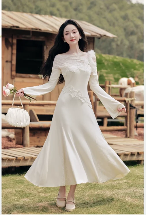 Elegante abito da principessa a coda di pesce a maniche lunghe in pizzo con scollo a barchetta sexy Moda a vita alta A-line Abiti da festa sottili versatili color albicocca