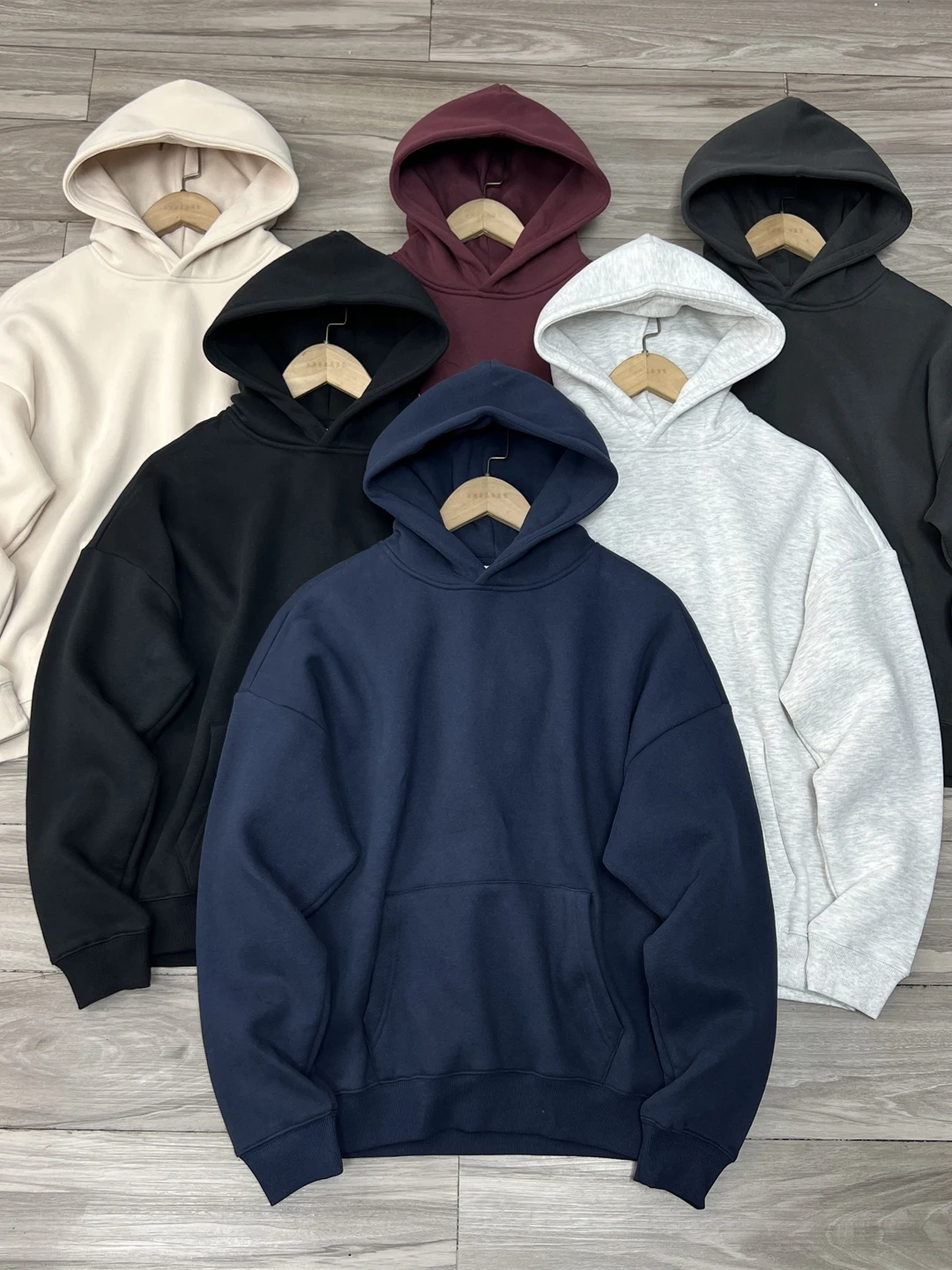 

Широкая толстовка с капюшоном на флисовой подкладке, ветрозащитная, теплая, осенне-зимняя, цветная, парная, уличная одежда