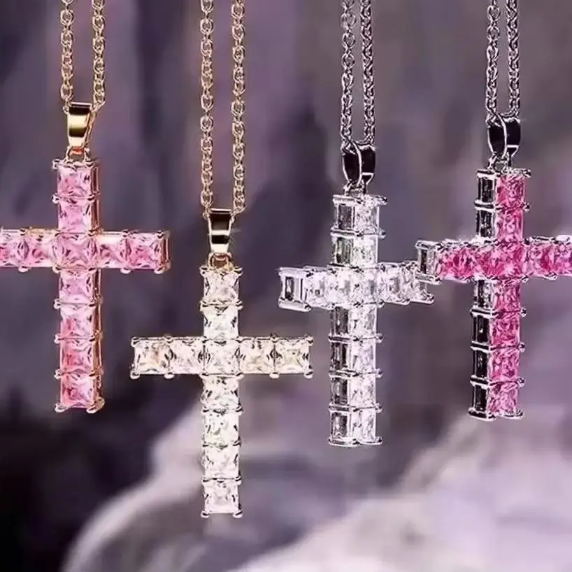 

New Fashion Necklaces Female Luxury Crystal Jesus Cross Pendant Necklace For Women Elegant Party Leisure Time Jewelry Gifts