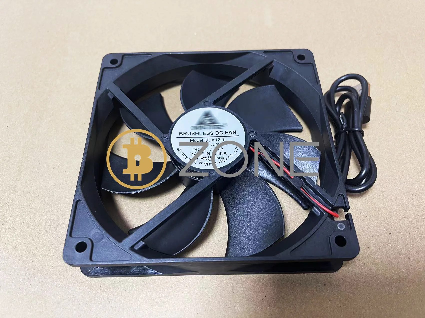 Imagem -04 - Ventilador Usb Miner com Parafusos e Redes Iceriver Ks0 Pro Fan 120x120x25 mm 5v Ksa Ks0pro de Alta Qualidade