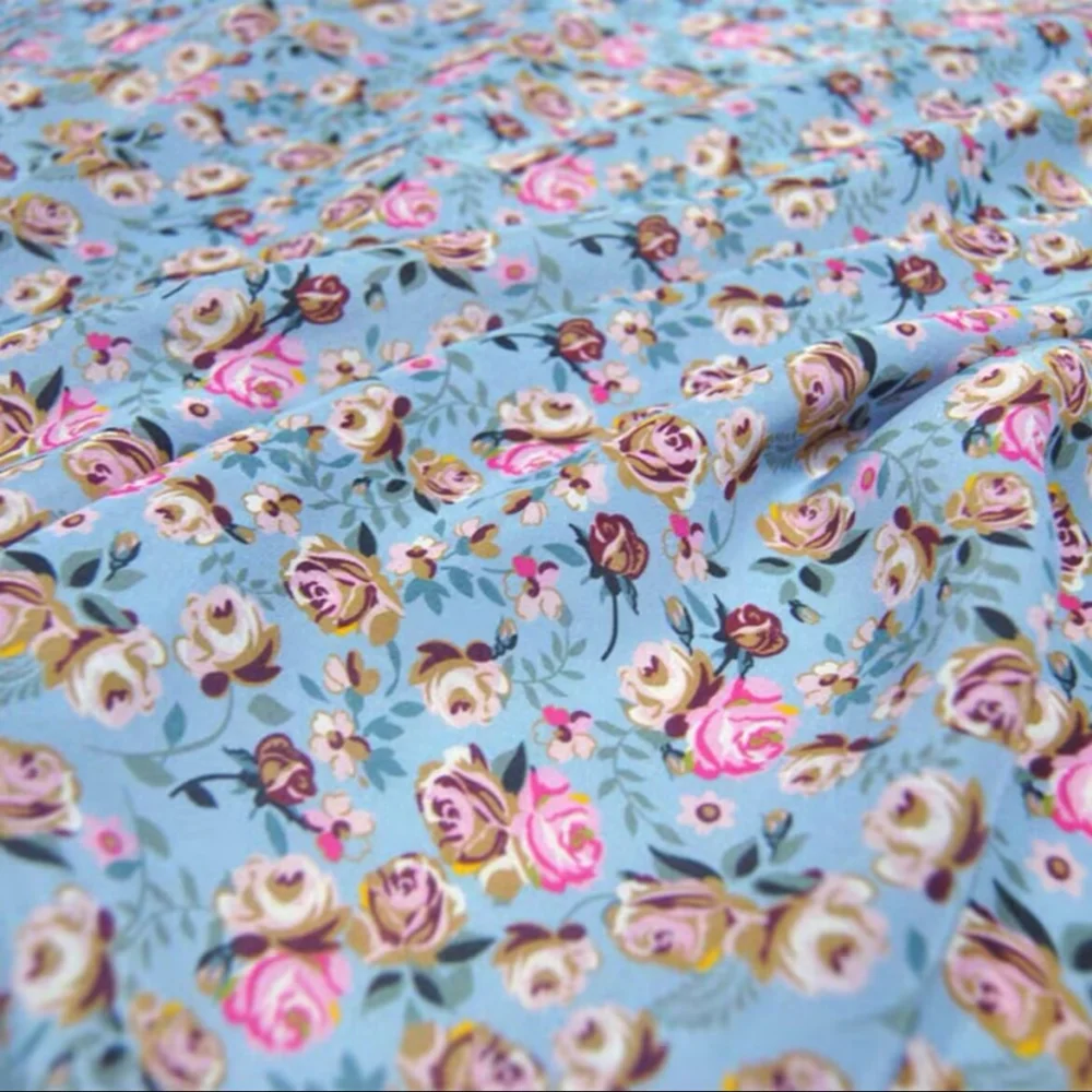 

Bright Natural 100% Silk Luxury Flower Printing Design Original Silk Crepe De Chine Fabric for Women Dress Table Cloth Cushion