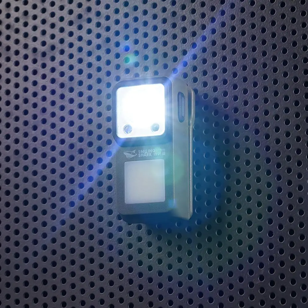 LED-Taschenlampe mit Magnetklemme für den Außenbereich, extrem lange Leuchtdauer, Arbeits- und Notfalllampe, wiederaufladbar, zum Anbringen, ideal zum Campen und Wandern. – Detail 17