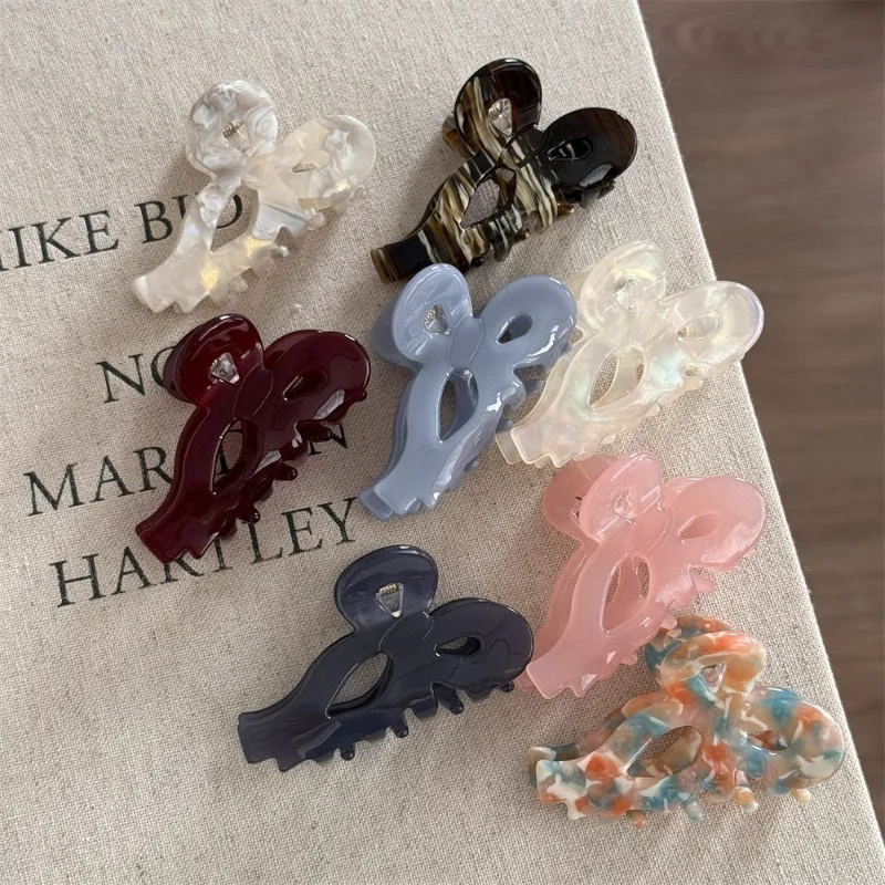 Acetic acid bow small grab clip fashionable and high-end cute girl with half tied curled hair on the back of the head shark clip