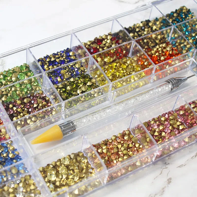 21 - Ensemble de strass pour ongles pointus à dos en boîte de grille, pierres précieuses empilables pour Nail Art, Kit de décoration de manucure à haute brillance pour la conception des ongles