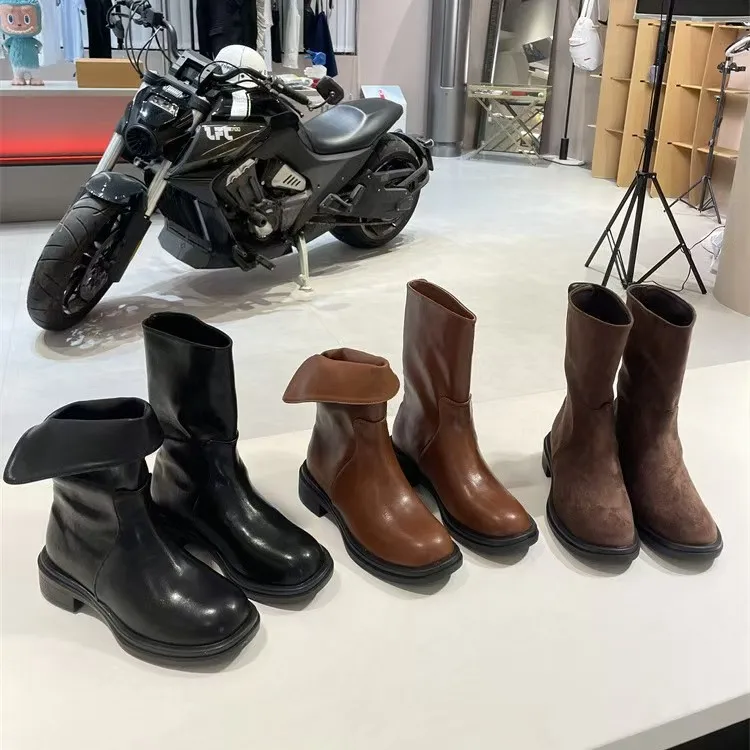 Botas medias altas para mujer invierno 2025 nuevo otoño zapatos de media pantorrilla mujer elegante y elegante diseñador de lujo Gyaru cómodo primavera
