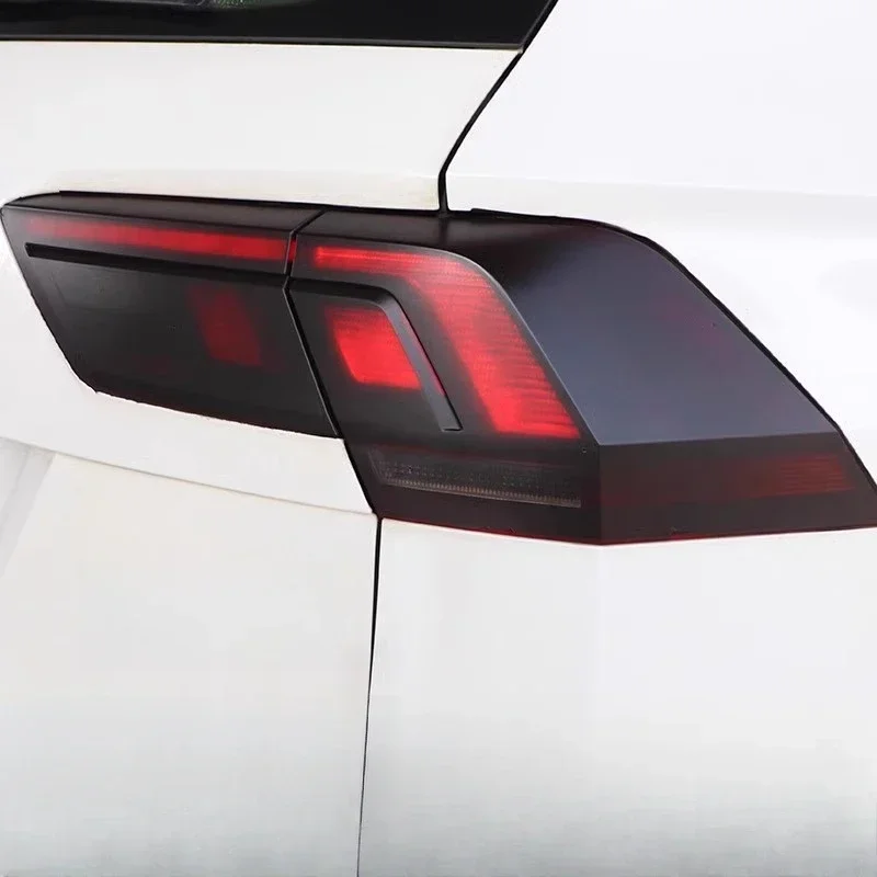 لمعان ضوء شفاف أسود دخان بولي كلوريد الفينيل فيلم تينت المصباح الضوء الخلفي التفاف غطاء فيلم احباط ملصق غطاء فيلم مدرع للسيارات