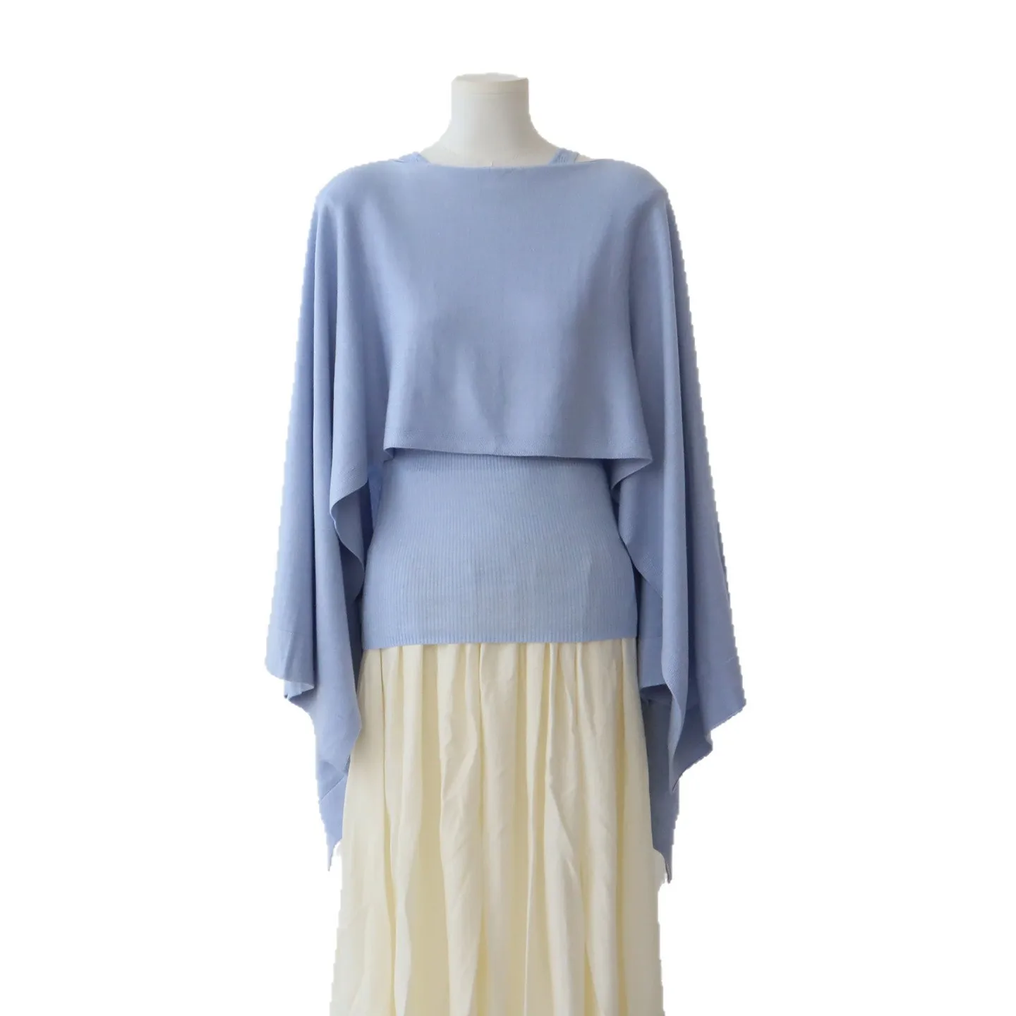 เสื้อสเวตเตอร์ไหมพรมผู้หญิง แขนยาว คอกลม ทรงหลวม ชายเสื้อสูงต่ำ สไตล์ลำลอง เหมาะสำหรับสาวออฟฟิศ  ฤดูใบไม้ร่วง 2025