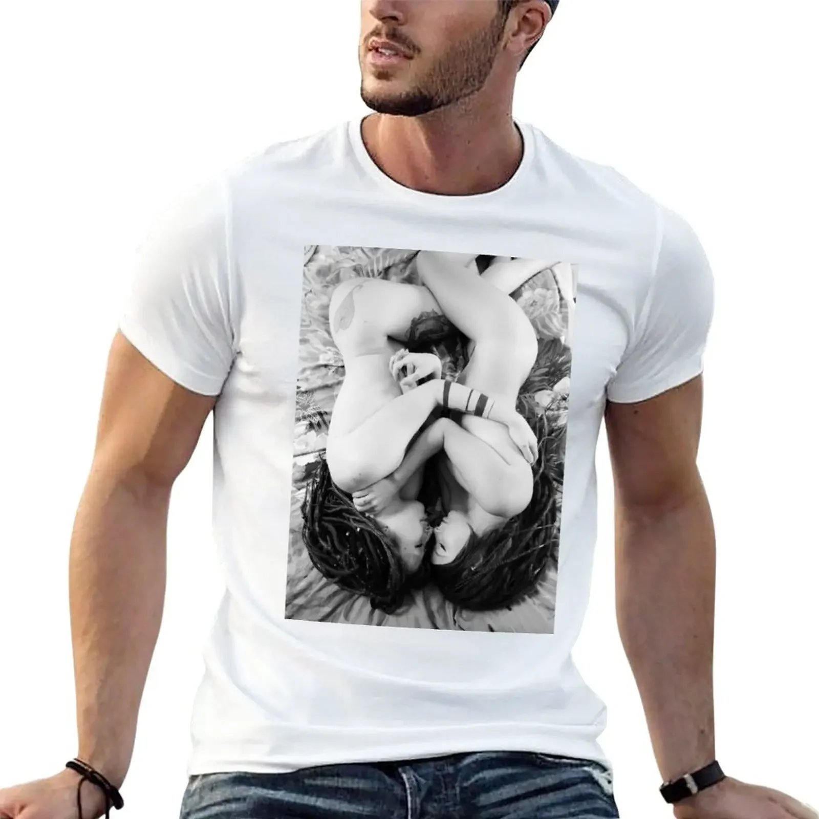 

The Hug T-Shirt aesthetic clothes graphics Men's t shirts