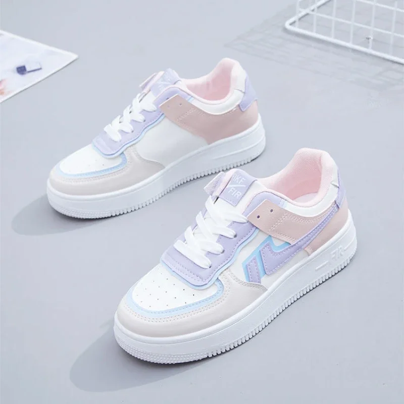 Spring and Autumn Fashion New Casual Comfortable Round Toe Thick-soled Breathable Sports Shoes with Random Letters on the Upper