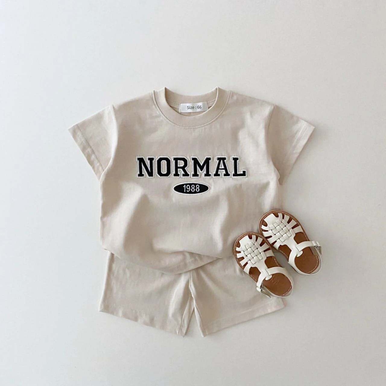 

2024 Toddler Baby Summer New Clothes Sets Boy Girl Korea Embroidered Letters Cotton Short Sleeve T-shirt+Kid Casual Shorts Khaki