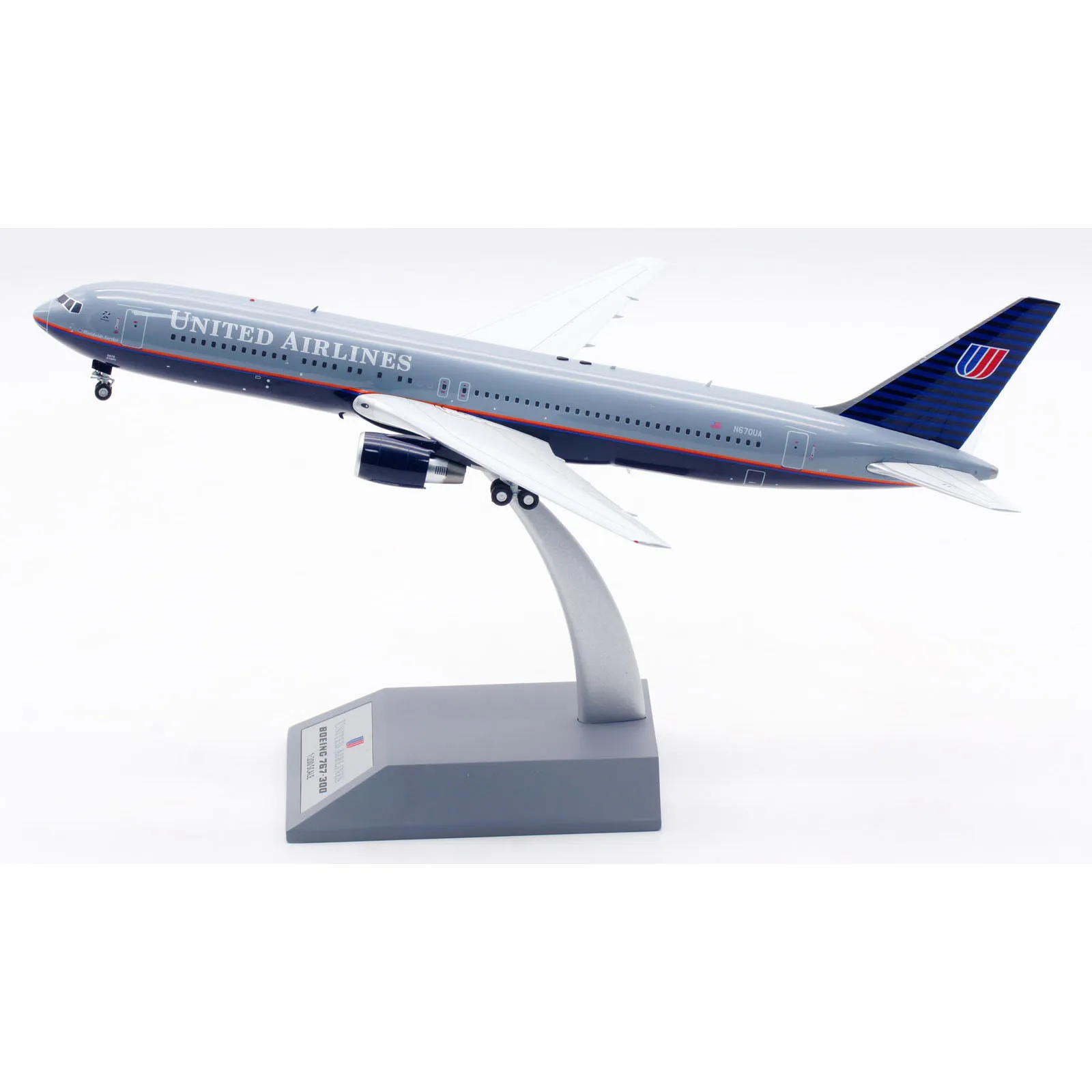 INFLIGHT regalo aereo da collezione in lega muslimata 1:200 United Airlines Boeing B767-300 Diecast Aircraft Jet Model N670UA