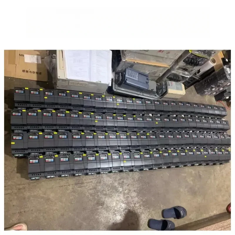 

second-hand inverter VFD022EL43W, function well Tested well and shipped quickly