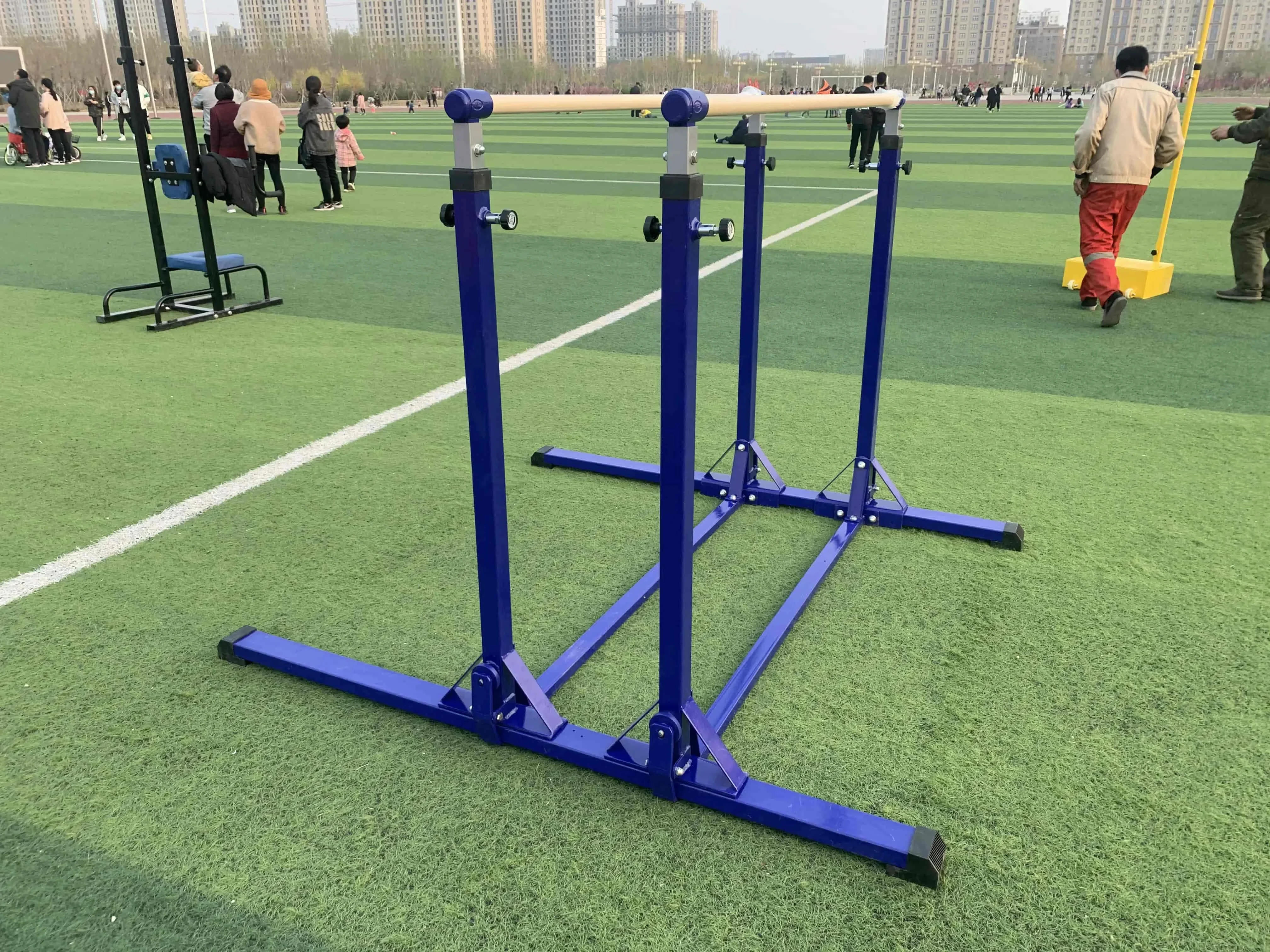 High Quality Gymnastics Equipment Asymmetric Parallels Uneven Bars