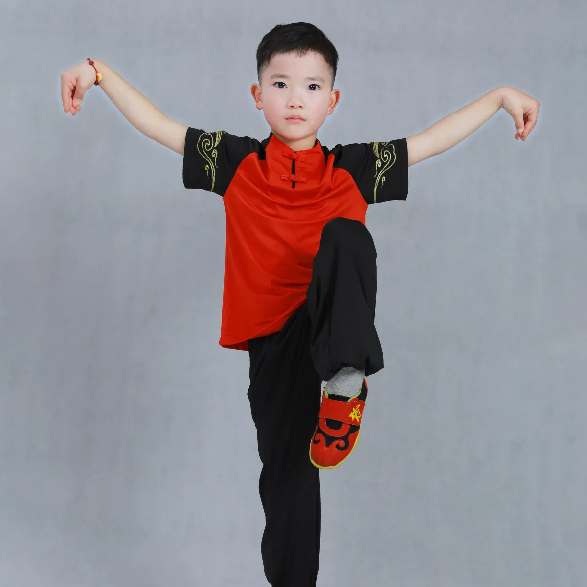 conjunto-de-camiseta-de-futbol-para-ninos-color-rojo-y-negro-en-contraste-uniforme-de-entrenamiento-de-futbol-de-secado-rapido-para-ninos-ninas-juegos-deportivos-juveniles
