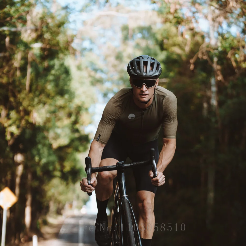 

WYN Pro Men's Cycling Jersey Suit Jersey Set Road Bib Shorts T-shirt Cycling Clothing Apparel