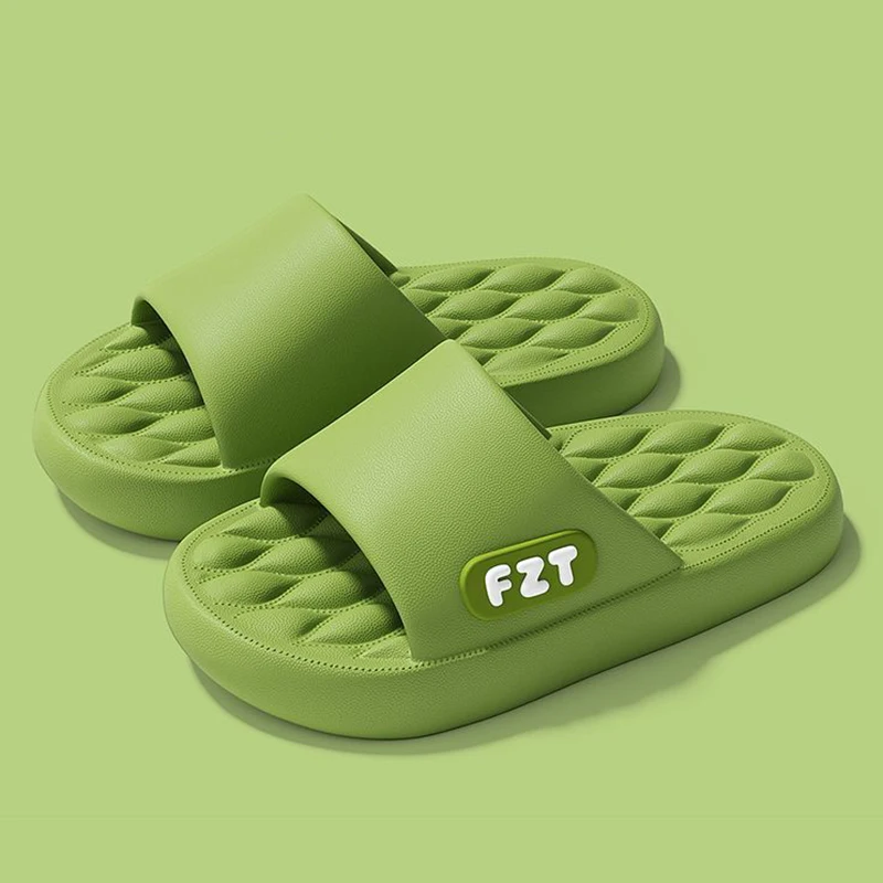 

Детские домашние тапочки с толстой подошвой, летние шлепанцы из ЭВА с мягкой подошвой для мальчиков и девочек, нескользящие пляжные сандалии на платформе, коллекция 2026 года