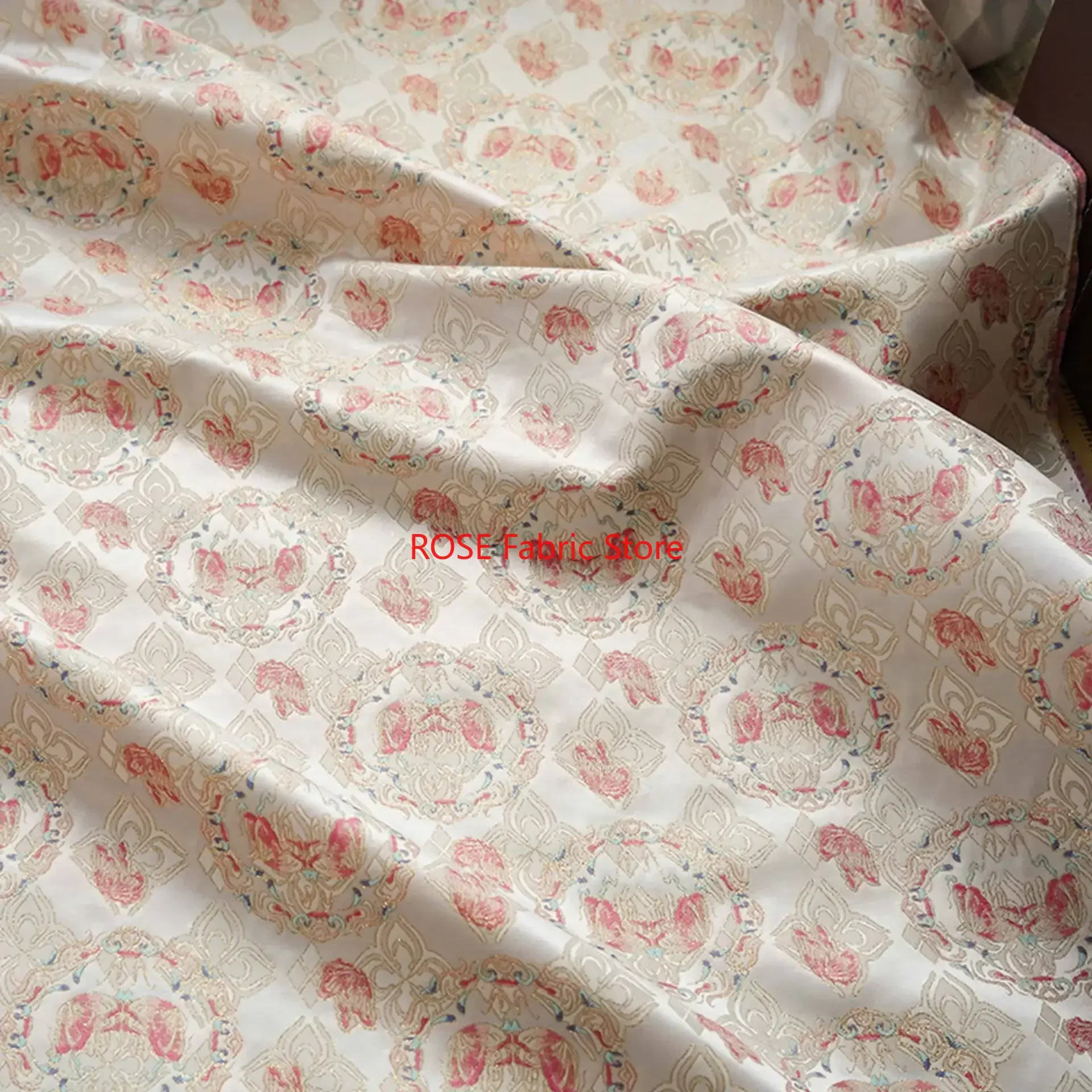 

1-метровая золотая шелковая жаккардовая ткань с бабочкой, платье ручной работы в стиле ретро, сумка Cheongsam, декоративная швейная ткань