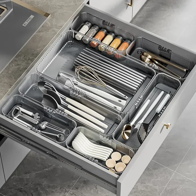 New Kitchen Drawer Storage Box Expandable with Partitions Knives Forks Cutlery and Cutlery Sorted and Organized Into Compartment